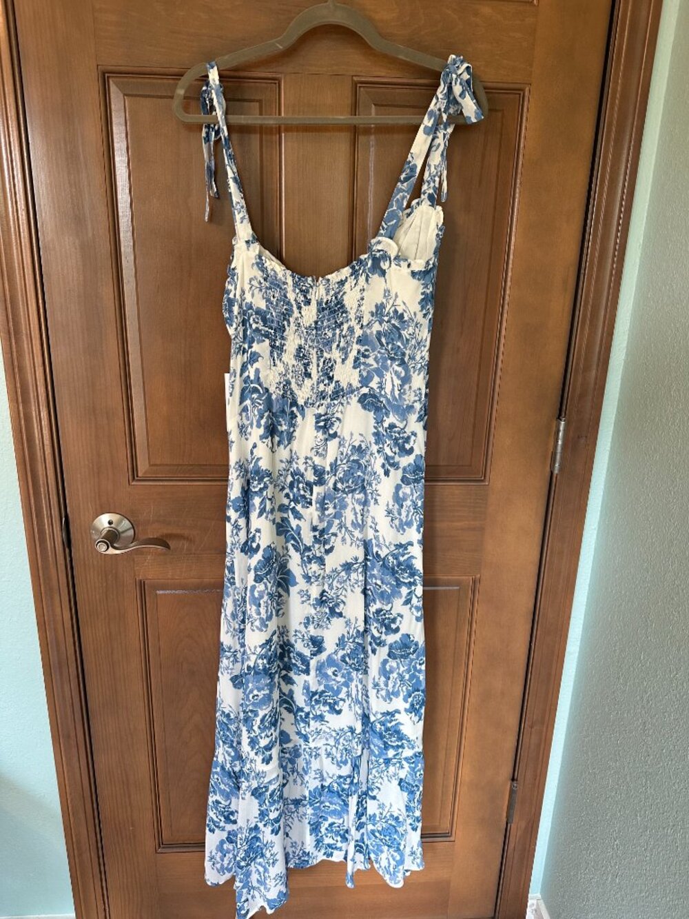~~NWT~~Reformation Nikita Dress in Olympia Blue Floral Toile - Picture 6 of 11